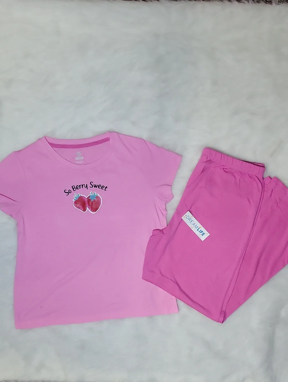 DreamLife Pink 'So Berry Sweet' Girls (3pc.) Pajama Set Size: 10/12